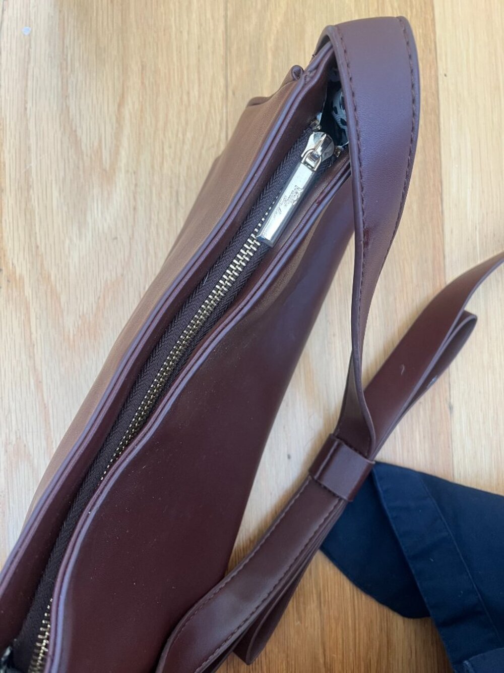 Mali + Lili x Anthropologie Bow Shoulder Bag - Picture 7 of 7
